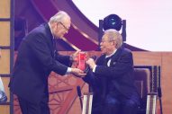 【ライブレポート】SHOW-WA&MATSURI『MUSIC AWARDS JAPAN 2026 演歌・歌謡曲 LIVE［最優秀演歌・歌謡曲 楽曲賞 授賞式］』で最優秀演歌・歌謡曲楽曲賞を受賞 - 画像一覧（4/6）