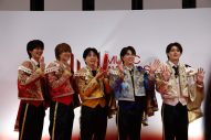 M!LK『MUSIC AWARDS JAPAN 2026』で、様々な「滅！」ポーズのリクエストに困惑！「どういうことですか？」 - 画像一覧（4/4）