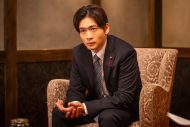 松下洸平、ドラマ『銀河の一票』を観た鈴木亮平からの連絡に「誰に言われるよりもうれしかった」 - 画像一覧（2/8）