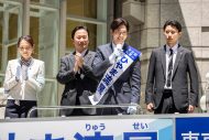 松下洸平、ドラマ『銀河の一票』を観た鈴木亮平からの連絡に「誰に言われるよりもうれしかった」 - 画像一覧（3/8）