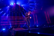 【ライブレポート】宮本浩次、60歳のバースデーライブ開催！「どうもありがとう。幸せです。信じられません！」 - 画像一覧（4/8）