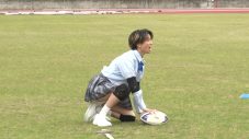 田中樹、猪狩蒼弥らが「ミニスカート陸上」で対決！関口メンディーはアスリート顔負けの身体能力を発揮 - 画像一覧（1/4）