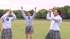 田中樹、猪狩蒼弥らが「ミニスカート陸上」で対決！関口メンディーはアスリート顔負けの身体能力を発揮 - 画像一覧（2/4）