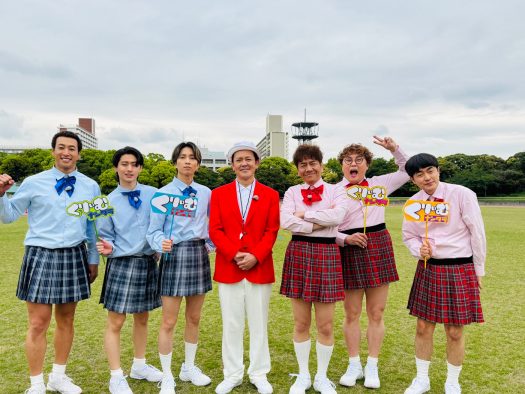 田中樹、猪狩蒼弥らが「ミニスカート陸上」で対決！関口メンディーはアスリート顔負けの身体能力を発揮