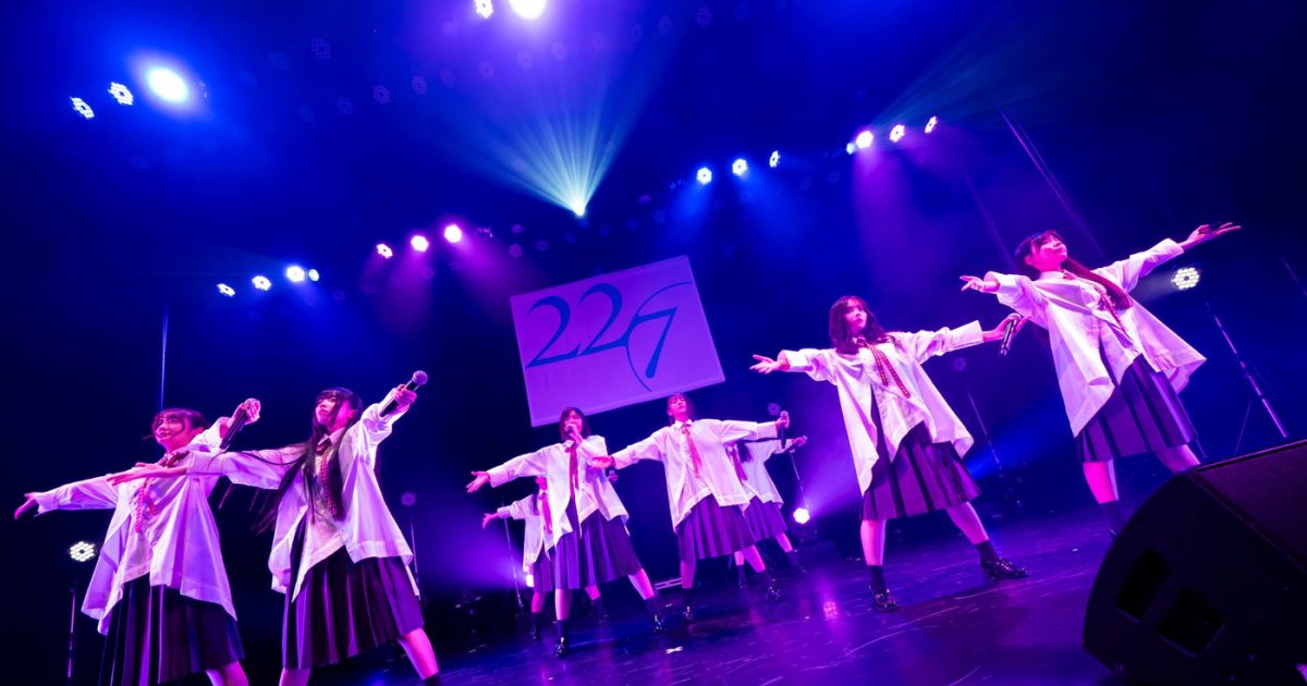【値下】13期生公演 集合写真 ライブレポート】22/7 3期生定期公演が終幕！「まだまだ走り続けます