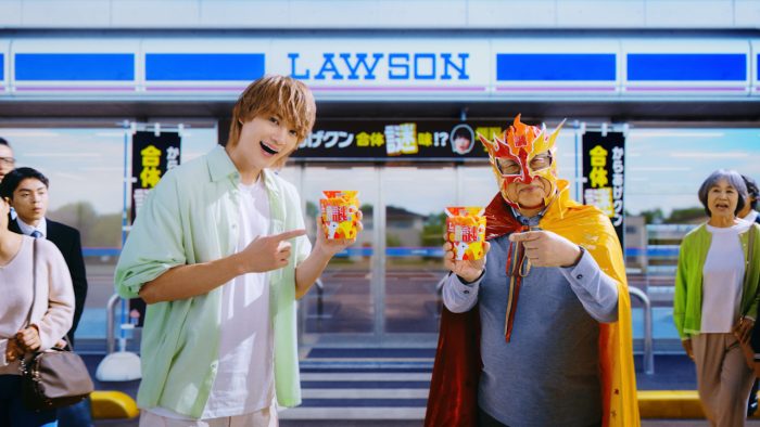 M!LK佐野勇斗、初出演のからあげクンCMで「爆裂うめぇ～!!」と大興奮！覆面ヒーロー姿の梅沢富美男と共演