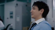 JO1川西拓実、MÁME（豆原一成）が歌うドラマ『夫婦と16歳～狂気の隣人～』OPテーマ「むらさきいろ」を作詞作曲 - 画像一覧（3/5）