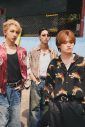 MAZZEL初写真集より、パタヤの路地裏で撮影した第2弾中面先行カット3点解禁 - 画像一覧（2/4）