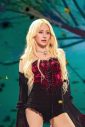 【ライブレポート】LE SSERAFIM2度目のワールドツアー開幕！「FEARNOTの皆さんが、わたしたちがステージに立つ理由」 - 画像一覧（10/12）