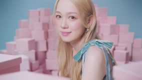 西野カナがひとつの画面に最大で25人登場！新曲「Power of Love」MVの舞台は“香水工場”