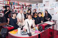 いきものがかり『tiny desk concerts JAPAN』初登場！ヒット曲の数々をこの日のためだけの特別なアレンジで披露 - 画像一覧（3/5）