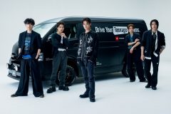 ACEesの5人がジュエリー制作に挑戦！「個性あふれるジュエリーを身にまとい、シックに撮影させていただきました」