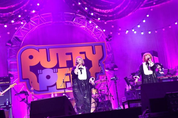 【ライブレポート】PUFFYデビュー30周年で『PUFFYの“P”FES』を初主催！UNICORN、GLAY、ウルフルズら10組が登場
