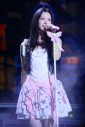 【ライブレポート】ILLITのライブにHANAのJISOO＆MOMOKAがサプライズ登場！新曲「I Got Your Back」を全員揃ってステージ初披露 - 画像一覧（7/10）