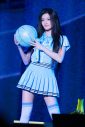 【ライブレポート】ILLITのライブにHANAのJISOO＆MOMOKAがサプライズ登場！新曲「I Got Your Back」を全員揃ってステージ初披露 - 画像一覧（10/10）