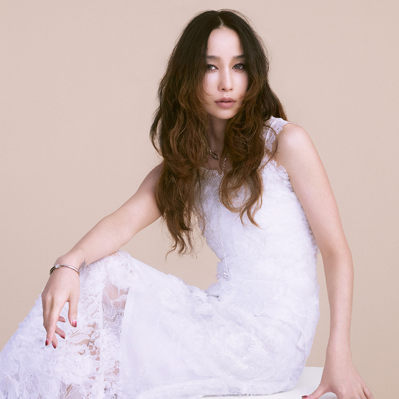 中島美嘉、アニメ『無職転生III』EDテーマ「祈り、終われば」のMV公開！作詞作曲を手掛けたシノダ（ヒトリエ）が恋人役として登場
