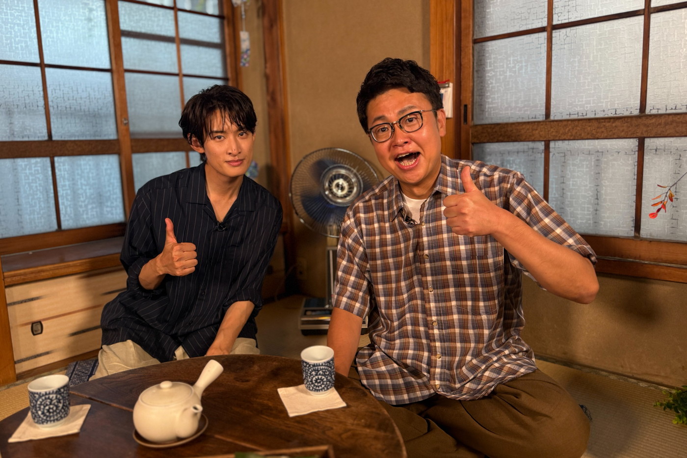 Snow Man・向井康二「久しぶりっす！」銀シャリ・橋本直「てか、売れすぎや、お前は！」親交のあるふたりが久々の共演