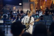 【ライブレポート】汐れいら、約3年ぶりとなるフリーストリートライブを新宿・歌舞伎町で開催 - 画像一覧（3/8）