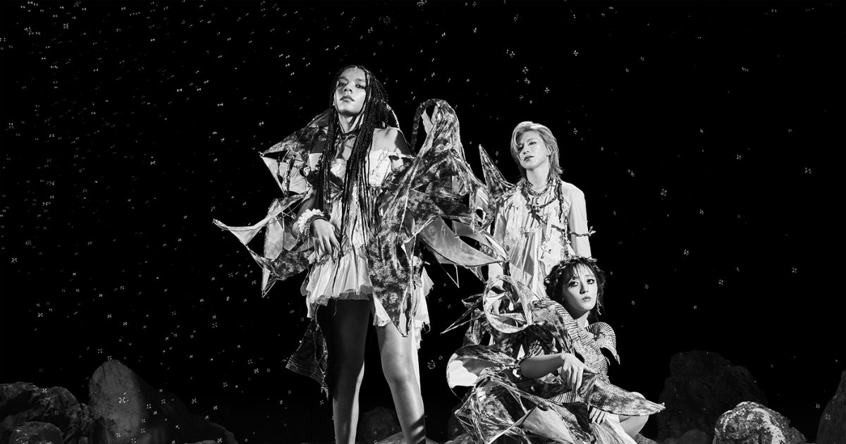 女王蜂、ニューシングル「星」CDリリース！約2年ぶりの更新となるWEB