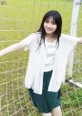 乃木坂46川﨑桜が『ボム』9月号表紙に登場！裏表紙は6期生の長嶋凛桜 - 画像一覧（3/8）