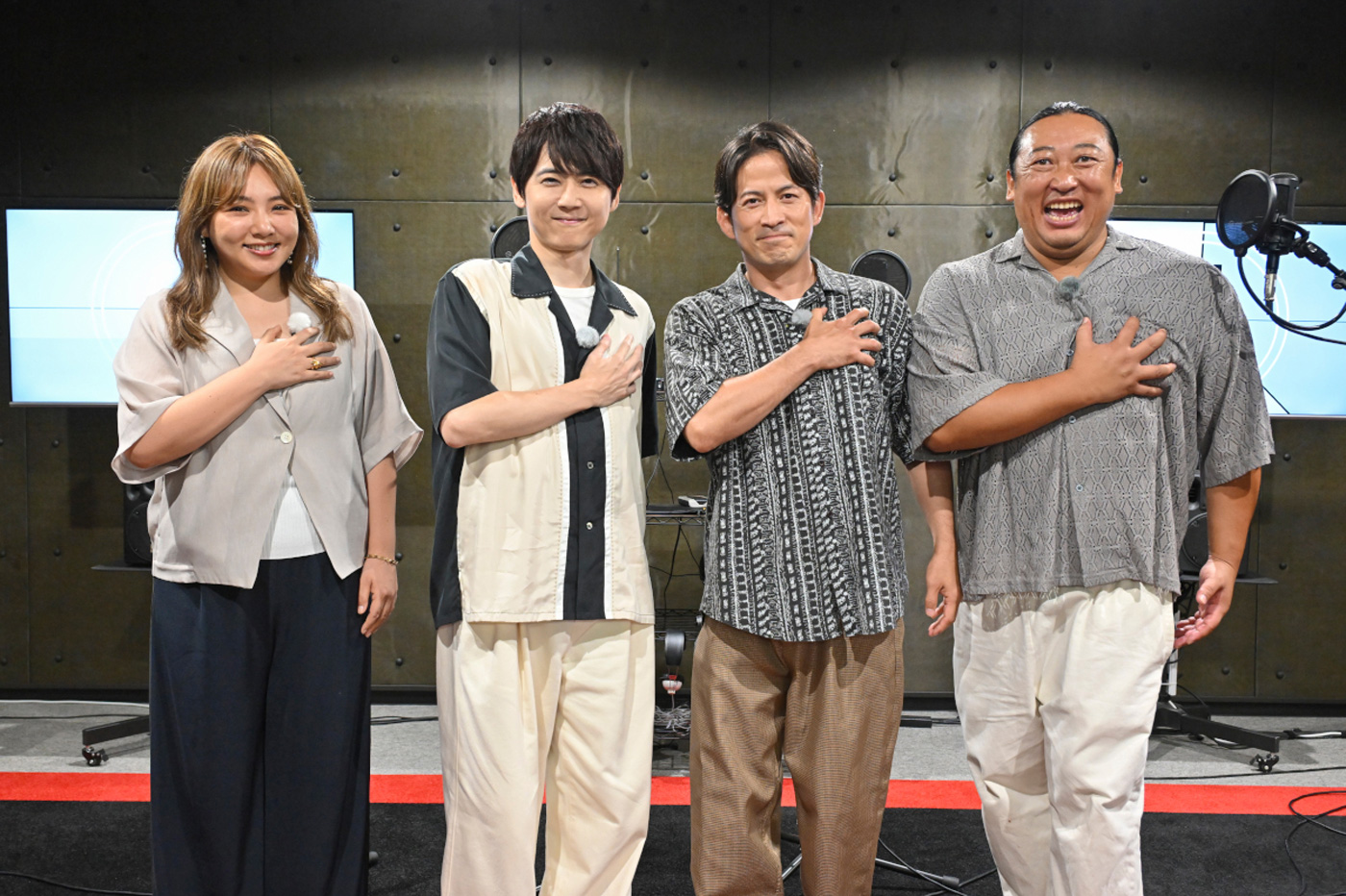 岡田准一＆秋山竜次（ロバート）が全力で学び全力で遊ぶ！声優・梶裕貴と初対面＆生アフレコに挑戦「ずっと会いたかった…」（岡田）