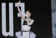 【ライブレポート】IS:SUE、『LuckyFes’26』に2年連続出演！デビュー2周年を経た4人の現在地を示すステージに - 画像一覧（8/14）