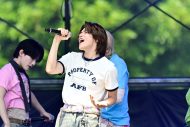 【ライブレポート】DXTEEN、『LuckyFes’26』出演！爽やかさから圧巻のパフォーマンスまで全7曲で魅せた夏ステージ - 画像一覧（4/49）
