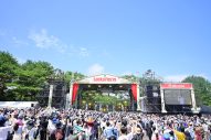 【ライブレポート】DXTEEN、『LuckyFes’26』出演！爽やかさから圧巻のパフォーマンスまで全7曲で魅せた夏ステージ - 画像一覧（9/49）