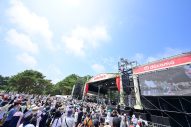 【ライブレポート】DXTEEN、『LuckyFes’26』出演！爽やかさから圧巻のパフォーマンスまで全7曲で魅せた夏ステージ - 画像一覧（33/49）