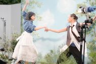 HANAのJISOOとYURIがマクドナルド「マックに甘いの飲みにこない？」新TVCMに出演 - 画像一覧（4/12）