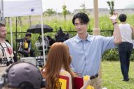 高橋文哉、久保史緒里らが「やかんの麦茶」CM『もうひとつのクレヨンしんちゃん やかんの家族だゾ！』第5話で夏祭りに奮闘 - 画像一覧（14/17）
