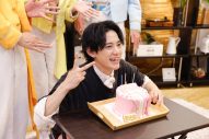 【独占写真大量公開】モナキおヨネが、COWCOW多田の相方に!?エムオン!オリジナル番組より、メイキング＆オフショット写真がどっさり到着 - 画像一覧（2/19）