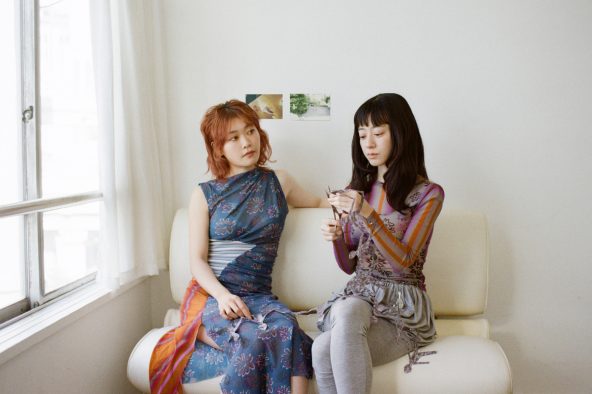 羊文学、西武渋谷店にてポップアップストア開催決定！9月からスタートする全国ホールツアーグッズを最速先行販売