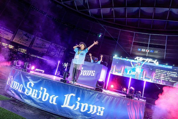 【ライブレポート】SEAMO、埼玉西武ライオンズのイベントでセレモニアルピッチを実施！試合後には数々のヒット曲をパフォーマンス