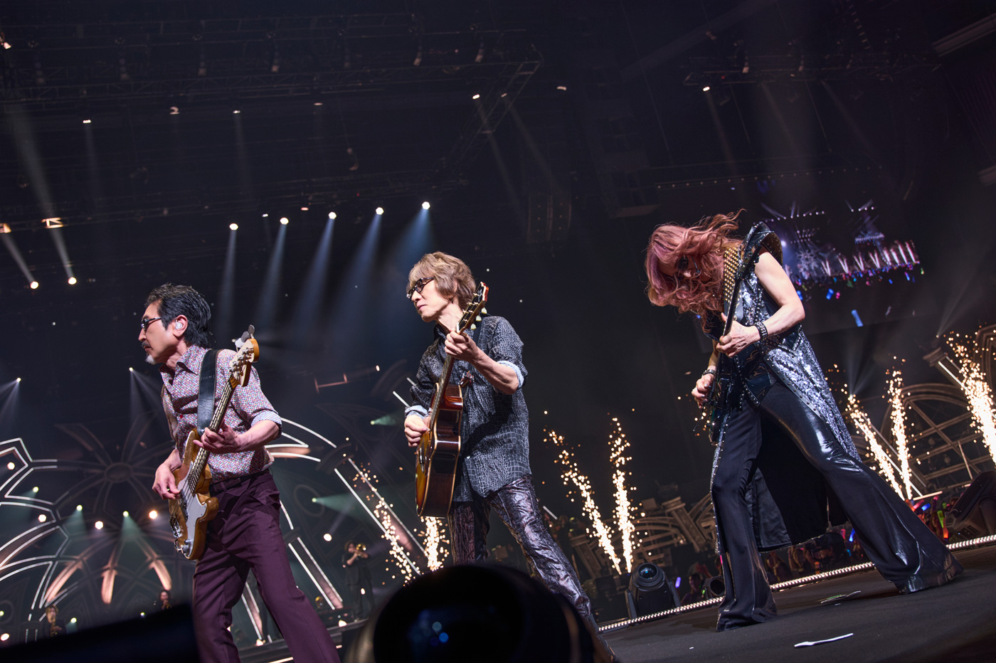 デビュー52周年のTHE ALFEE、40回目となる夏のイベントをKアリーナ横浜で開催「長く思い続けてきたバンド愛こそが生きる意味」（高見沢）
