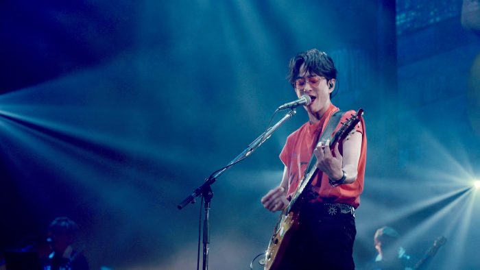 横⼭裕ソロツアー開幕！ツアーファイナルとなる東京追加公演をサプライズ発表“⼀⼈ひとりのために⾳楽を鳴らしたい”