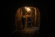大塚愛がTBSドラマ初出演！『VIVANT』に主人公と共に公安部長を連行する兵士役でサプライズ登場 - 画像一覧（2/2）
