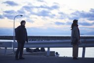 松村北斗×今田美桜W主演映画『白鳥とコウモリ』“禁断”のバディが誕生する瞬間を収めた本編映像＆あらたな場面写真解禁 - 画像一覧（2/2）