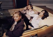 Number_i3人の自然な表情や距離感、ふとした瞬間の笑顔まで！『ヌメロ・トウキョウ』で全20ページ特集 - 画像一覧（8/8）