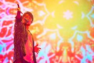 【ライブレポート】福山雅治、B’z稲葉浩志とサプライズ共演！「稲葉さんのボーカルで聴く『HELLO』はいいもんですね」「曲がいいから」 - 画像一覧（4/9）