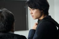 松村北斗×今田美桜『白鳥とコウモリ』撮影現場を語る。「ものすごく信頼感がありました」（松村）メイキング写真も公開 - 画像一覧（1/4）