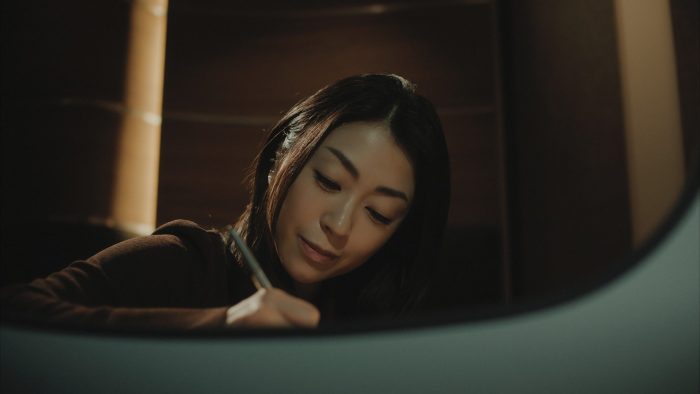 宇多田ヒカル、新曲「Intentions」がJR東海テーマソングに決定！本人出演CMも公開