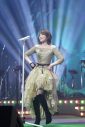 【ライブレポート】伊藤蘭と趣里が母娘共演！ツアー全公演中、唯一紙テープ応援がOKとなった東京公演の模様がWOWOWにて独占放送・配信 - 画像一覧（5/5）
