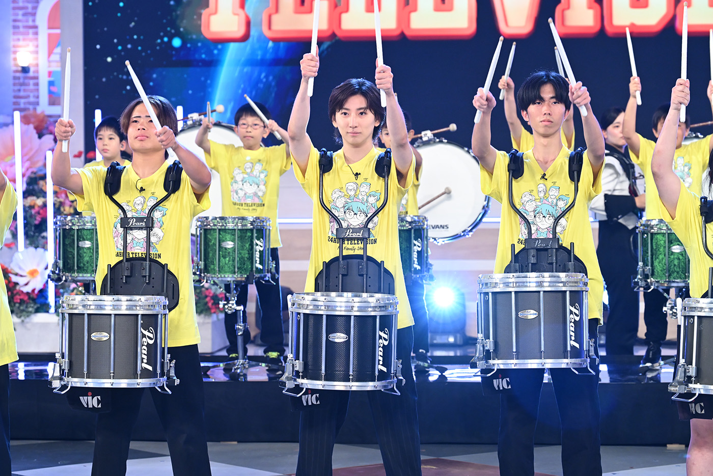 SixTONES・京本大我＆耳の不自由な子どもたちが両国・国技館で大迫力の「アニソン名曲ドラムライン」生披露