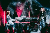 【ライブレポート】YOSHIKIディナーショーにMIYAVI、清春、竹中雄大、PATA集結！涙で感謝する場面も - 画像一覧（25/25）