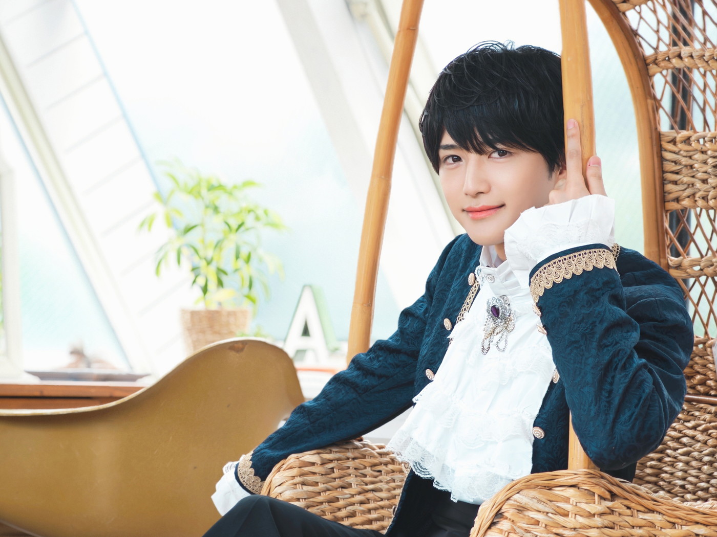 前田大翔の“王子”としての魅力を徹底検証！特番『Born to be PRINCE』エムオン!でオンエア決定