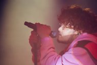 【ライブレポート】Vaundy、自身初のアジアアリーナツアー開幕！韓国公演オフィシャルYouTubeにて生配信決定 - 画像一覧（1/6）