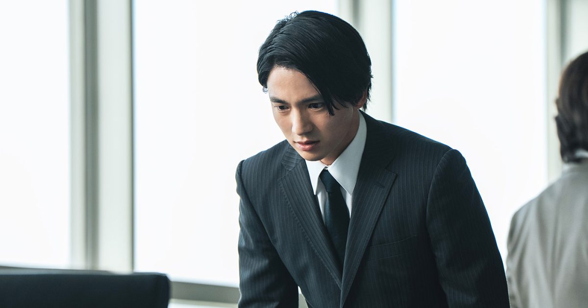 最終値下げカリモクドマーニLouisXV1人掛けソファ山田涼介主演ドラマに使用 山田涼介主演ドラマ『一次元の挿し木』第10話（最終話）を山田涼介と