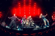 【ライブレポート】ONE OK ROCK、世界53都市で約80万人を動員したツアー完走！「今日は悔い残すなよ！」（Taka） - 画像一覧（5/9）