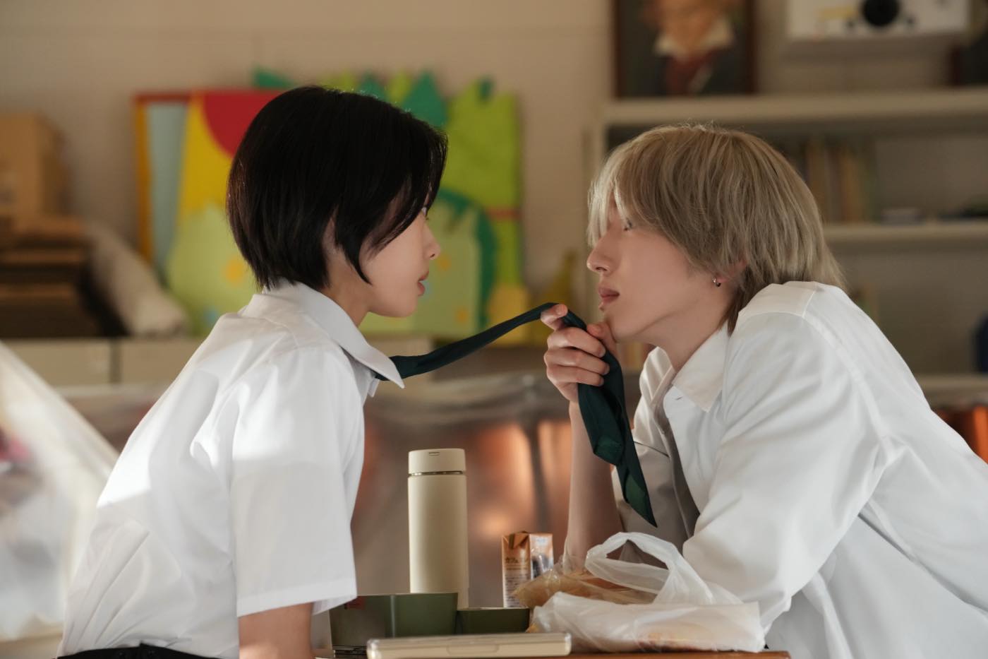主演・道枝駿佑×ヒロイン・安斉星来、映画『うるわしの宵の月』恋のきらめきを感じさせる場面写真5点解禁